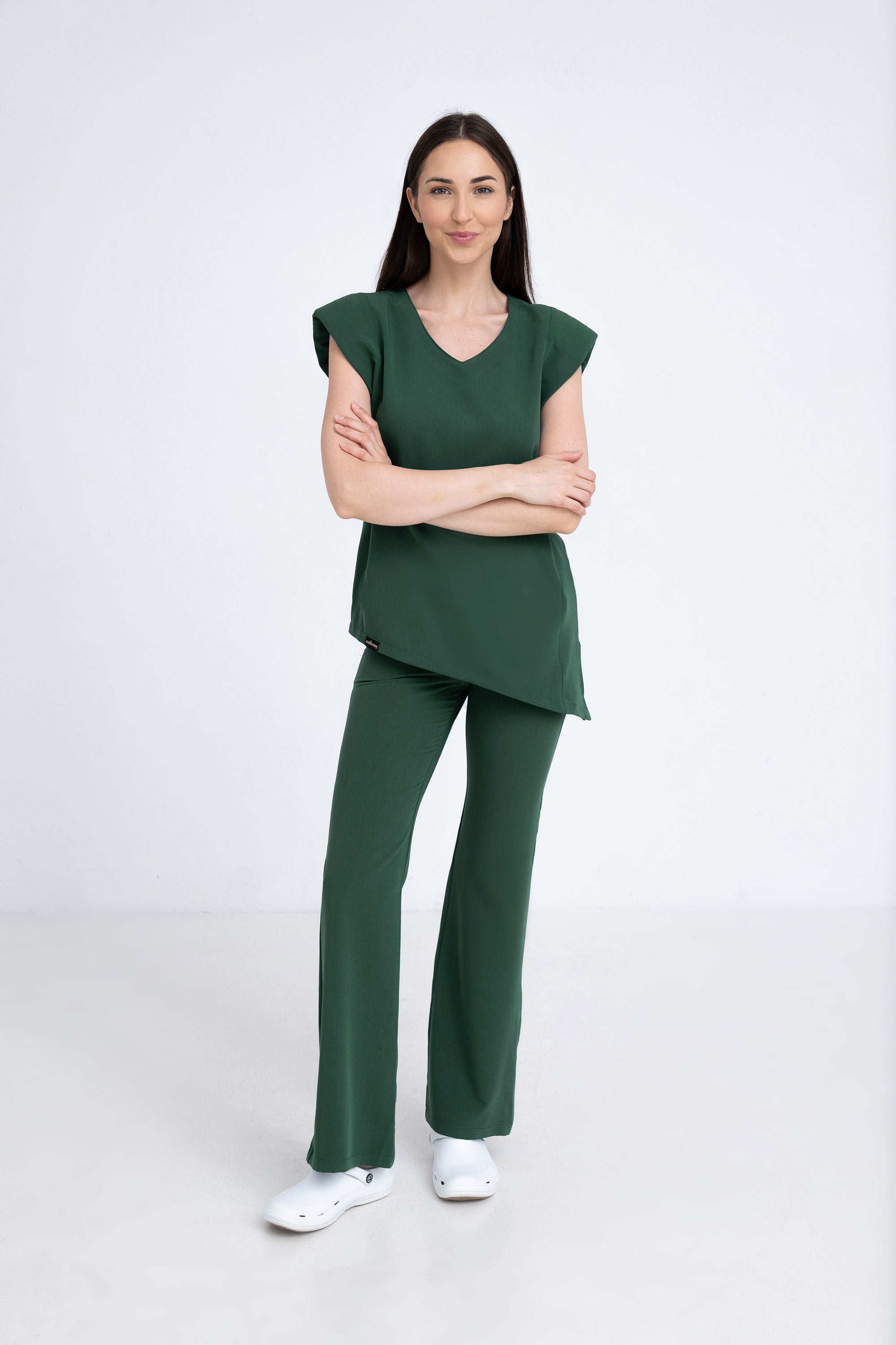 Medyczne spodnie damskie dzwony - kolor dark green