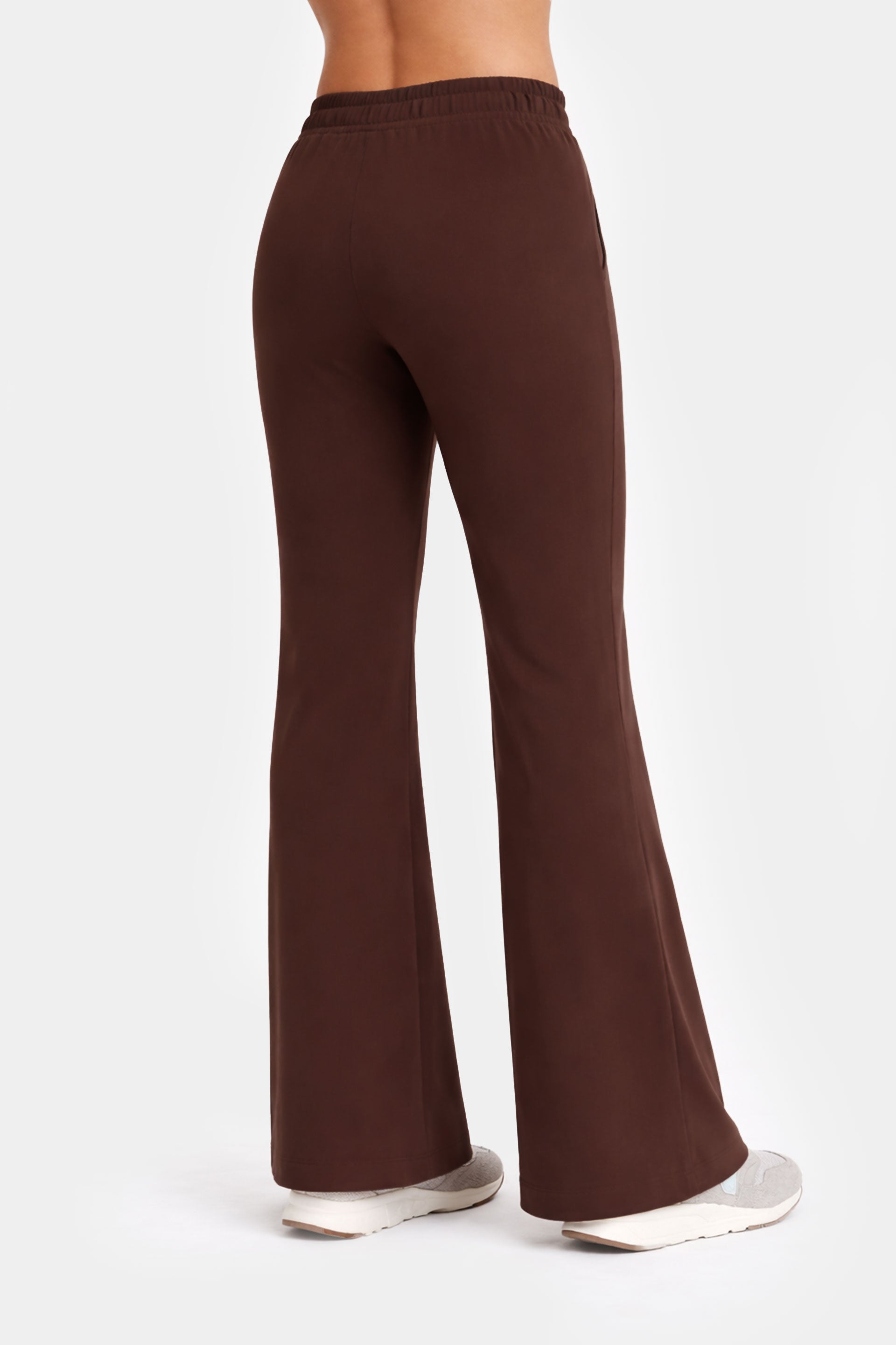 Měkké dámské rozšířené kalhoty s lékařským vzorem