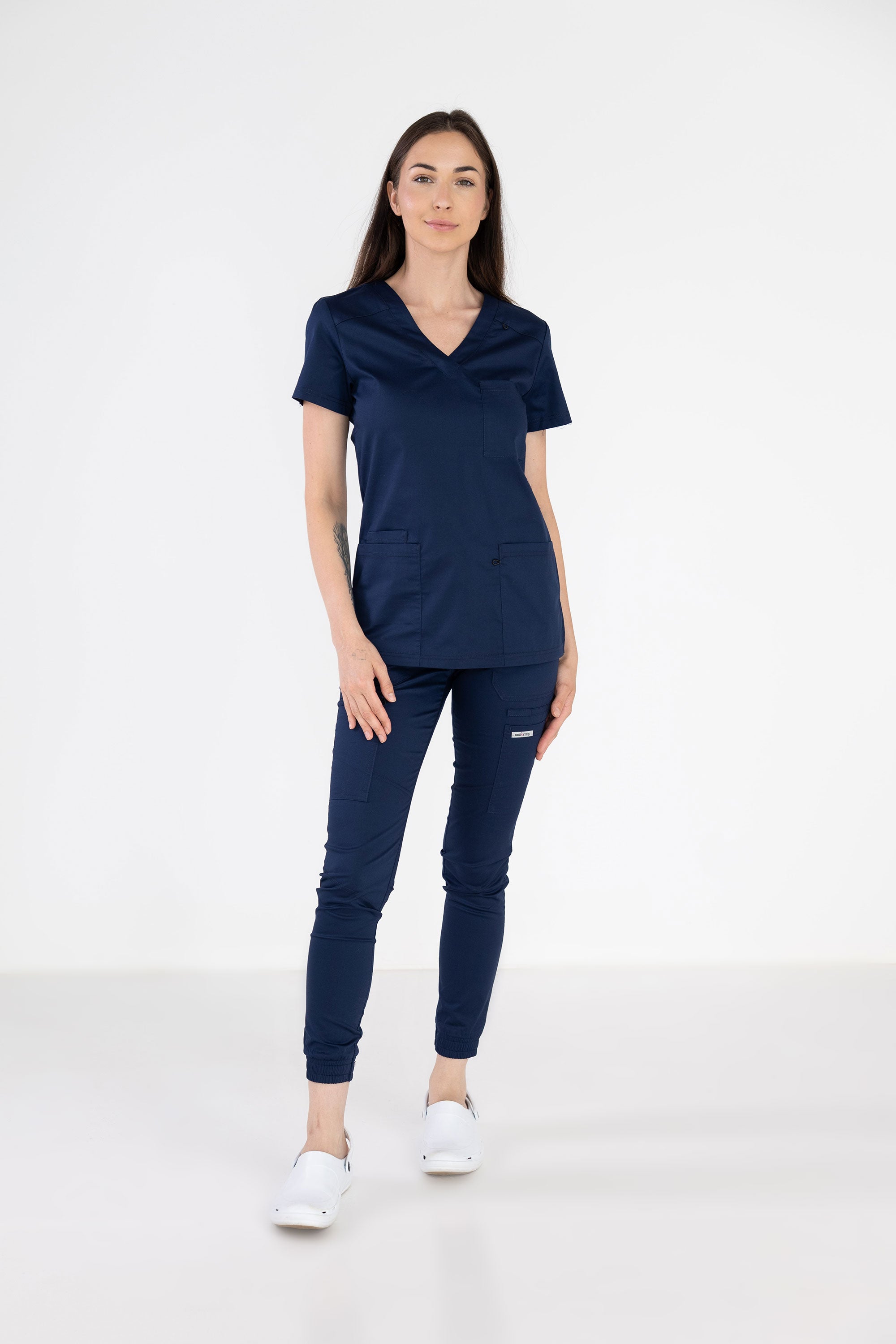 Medyczna bluza Medi i Medyczne spodnie damskie joggery - kolor granatowy